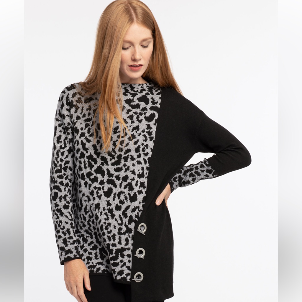 Nic+Zoe Spot On Toggle Sweater